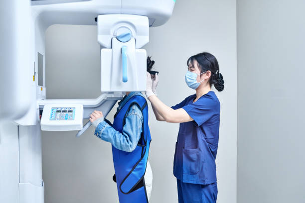 Best Emergency Tooth Extraction in Plainwell, MI